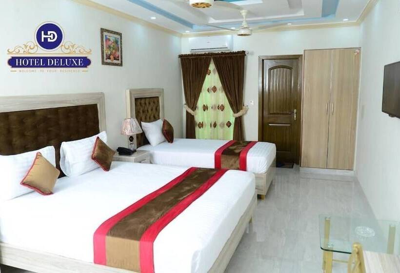 هتل Deluxe Lahore