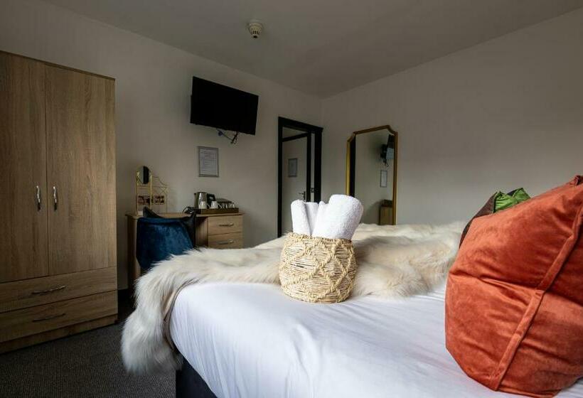 The Angharad Hotel And Restaurant