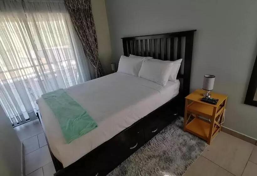 پانسیون Sibebe View Villa