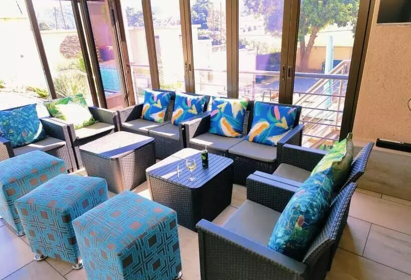 پانسیون Sibebe View Villa