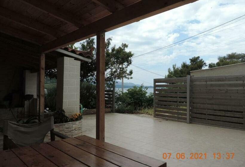 Majatalo Livia S Guesthouse