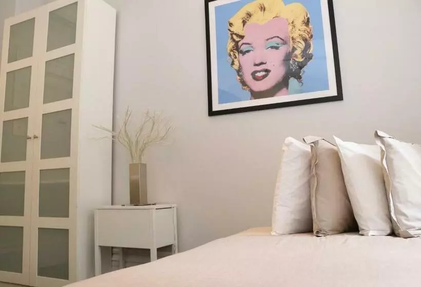 Charming & Stylish Studio On Beacon Hill #6