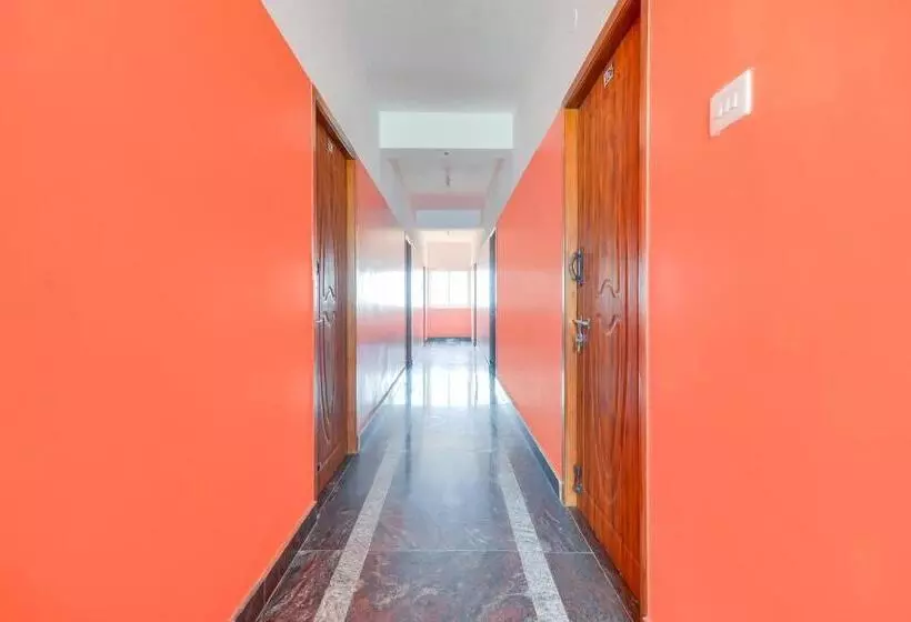 Hotelli O St Residency