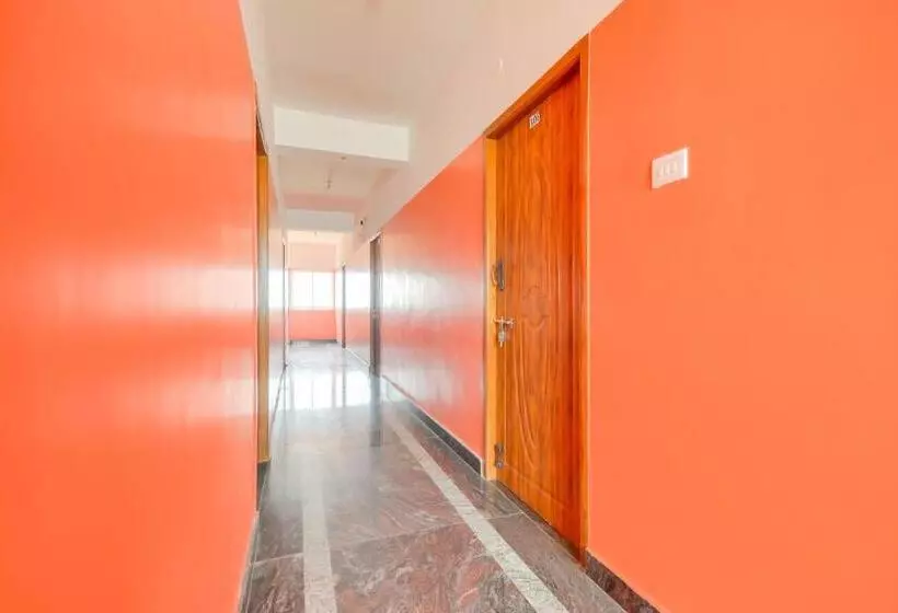 Hotelli O St Residency