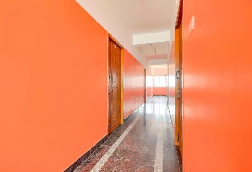 Hotelli O St Residency