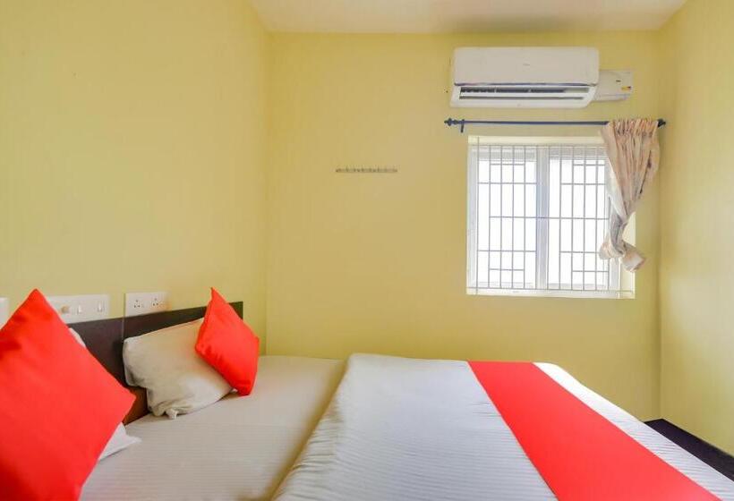 Hotel O St Residency