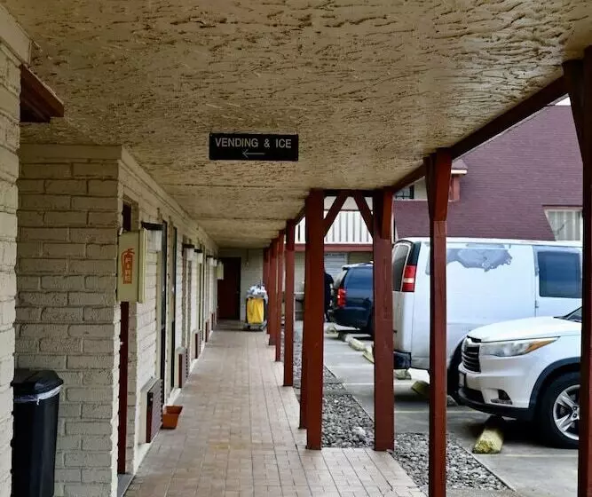 مُتل Rittiman Inn And Suites