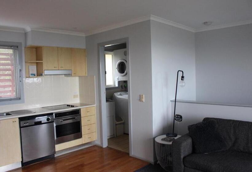 Курорт Aqualuna Apartments