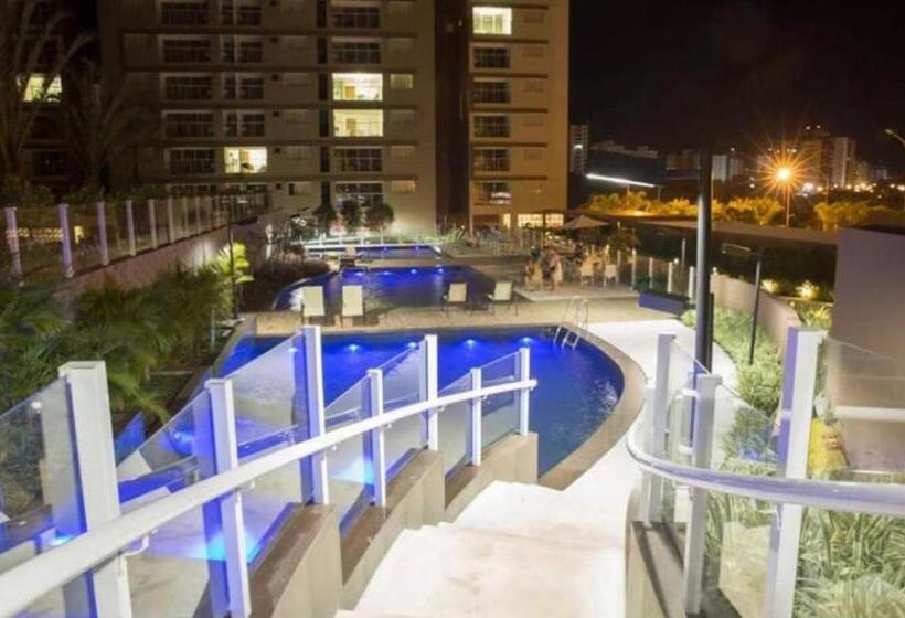 هتل Evian Thermas Residence   Caldas Novas