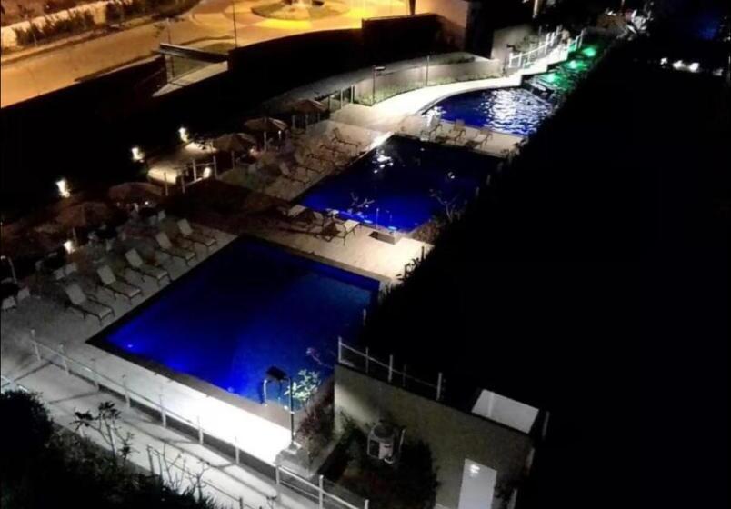 هتل Evian Thermas Residence   Caldas Novas