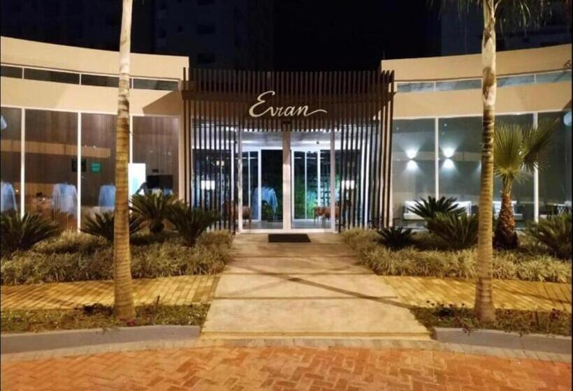 هتل Evian Thermas Residence   Caldas Novas