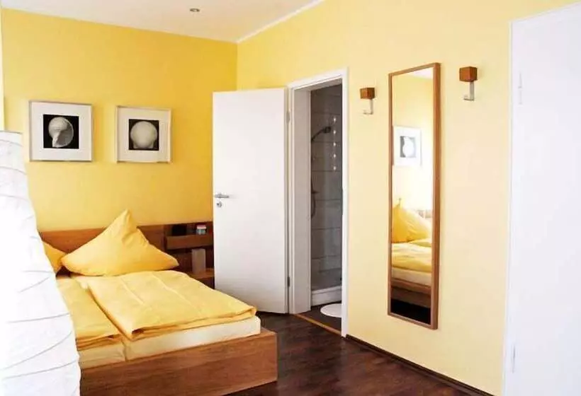 Отель Akazienhof