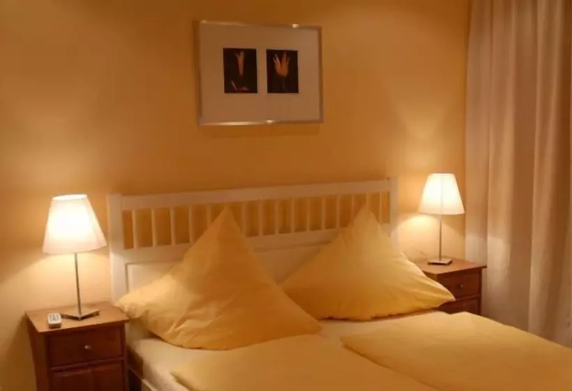 Отель Akazienhof