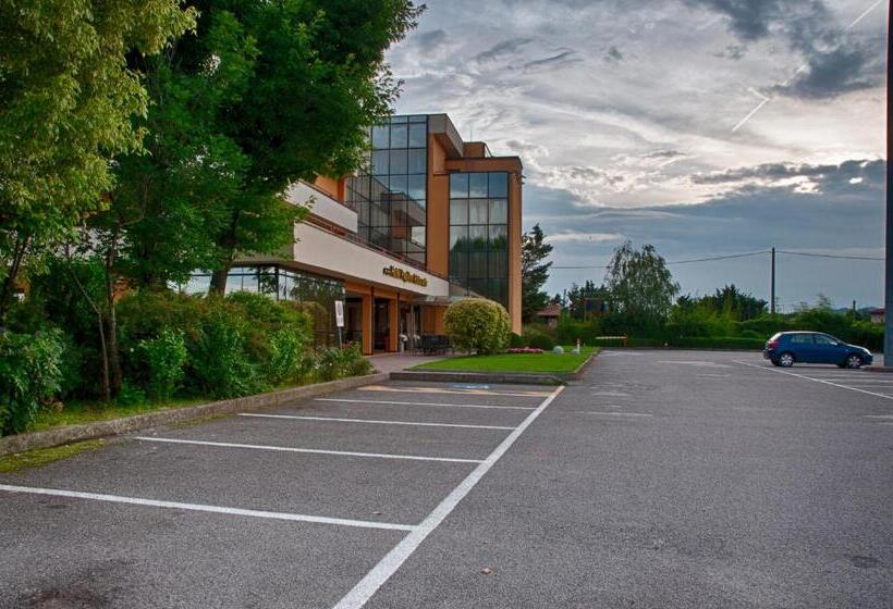 호텔 Albergo Papillon