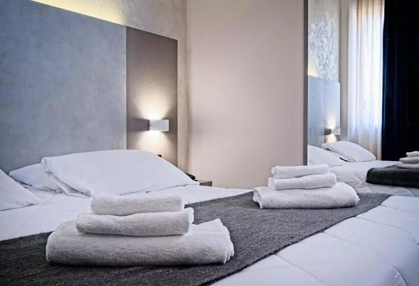 호텔 Albergo Papillon