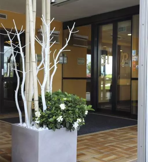 호텔 Albergo Papillon