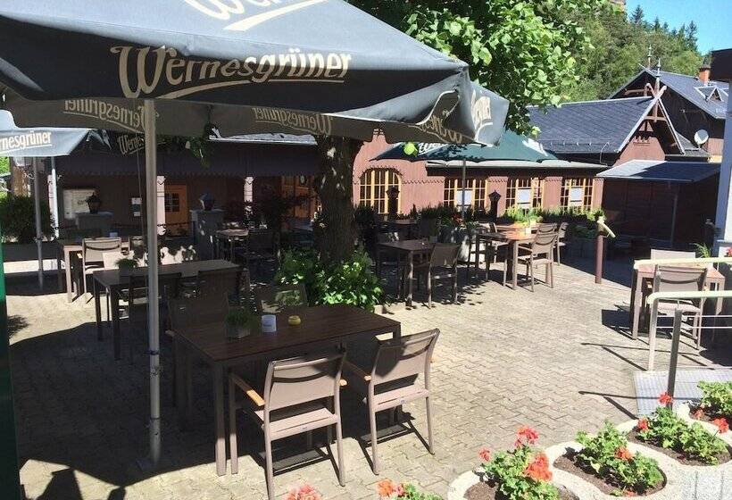 فندق Am Berg Oybin Garni