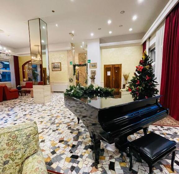 فندق Cristallo   Chianciano Terme