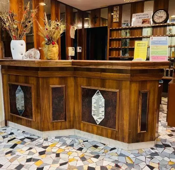 فندق Cristallo Chianciano Terme