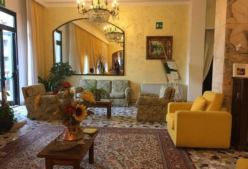 فندق Cristallo   Chianciano Terme