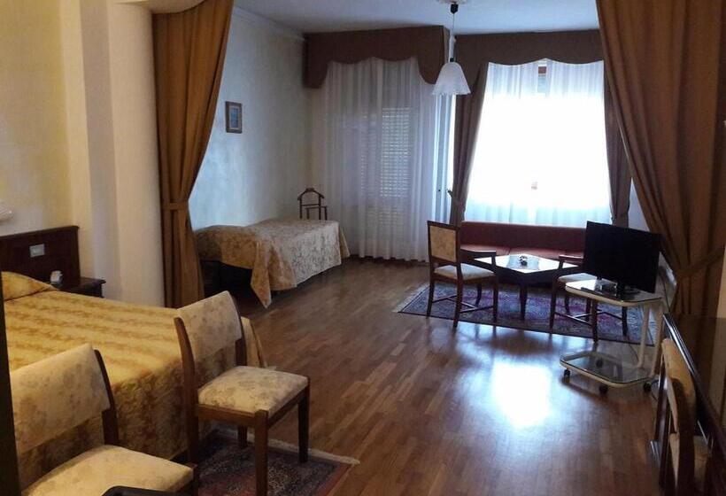 فندق Cristallo   Chianciano Terme