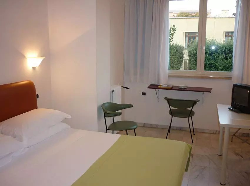 هتل Albergo Dei Pini