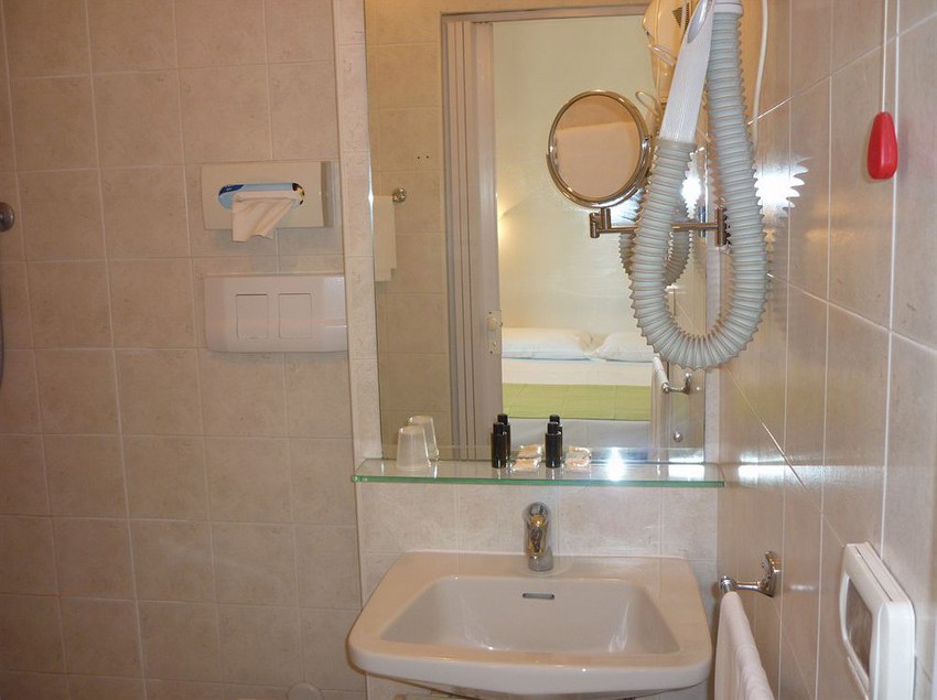 호텔 Albergo Dei Pini