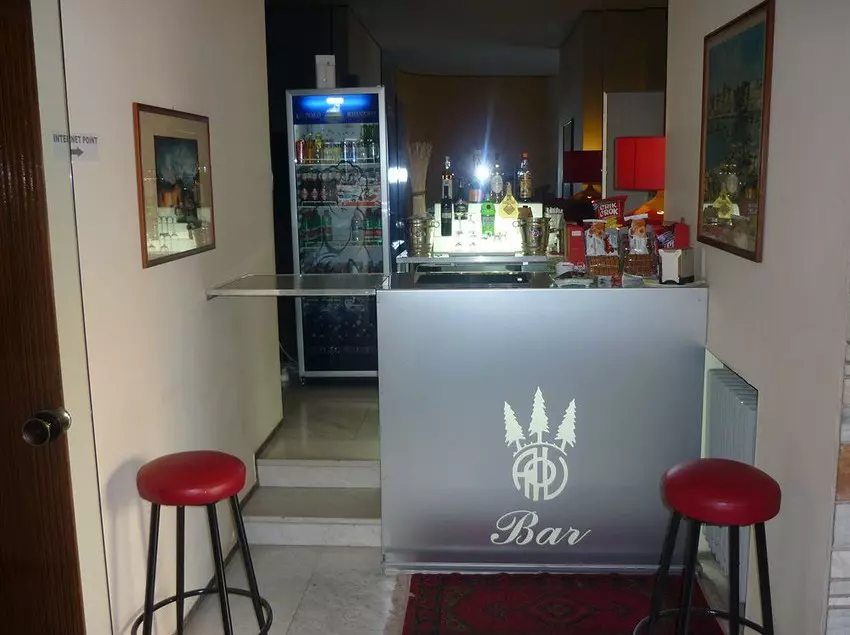 هتل Albergo Dei Pini