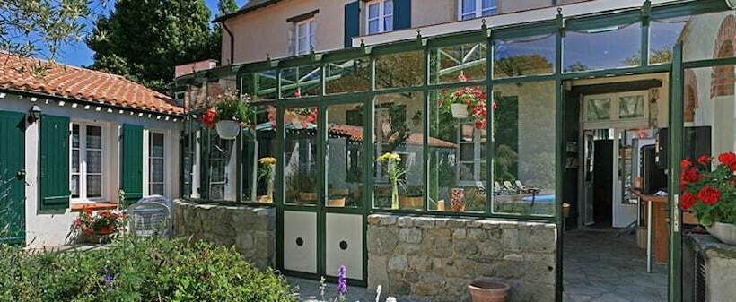 בית מלון כפרי Domaine Le Martinet, The Originals Relais