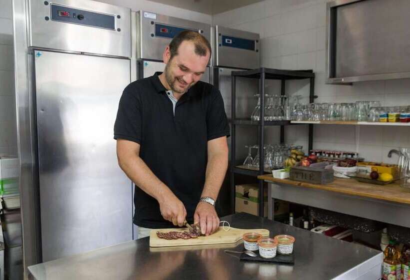 בית מלון כפרי Domaine Le Martinet, The Originals Relais