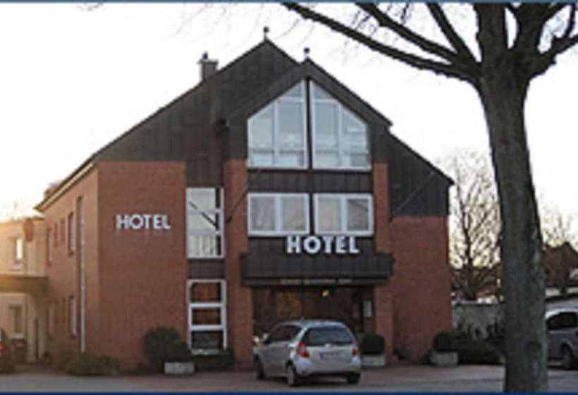 ホテル Einfelder Hof