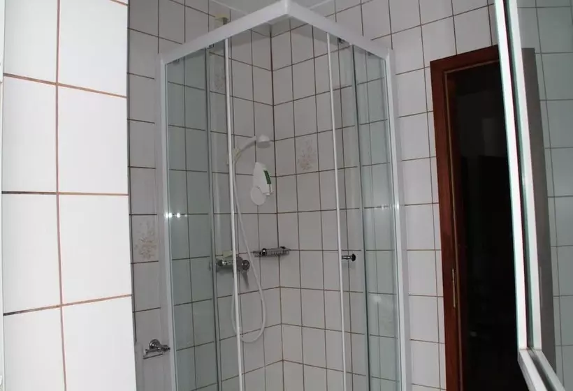 Отель Einfelder Hof