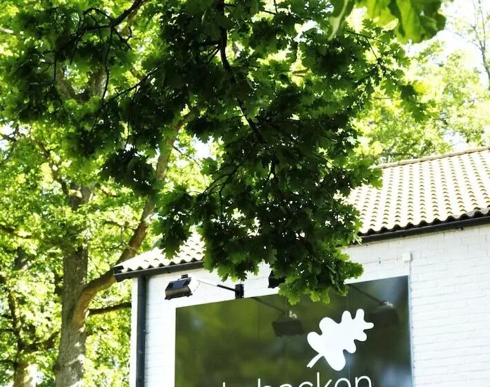 Ekebacken Hotell & Konferens