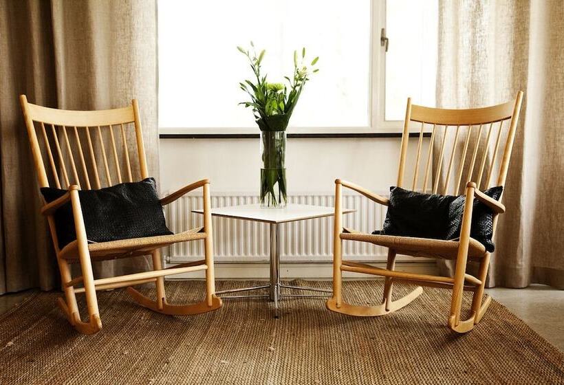 Ekebacken Hotell & Konferens