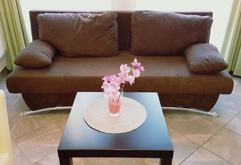 Hotelli Garni Goldene Traube