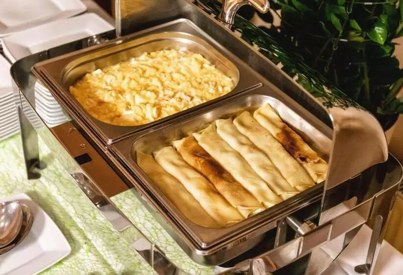 فندق Gromada Pila