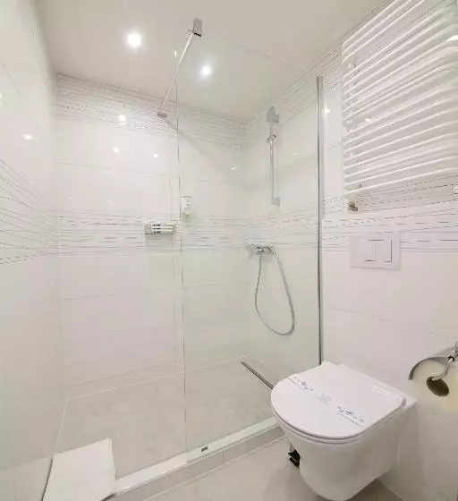 فندق Gromada Pila