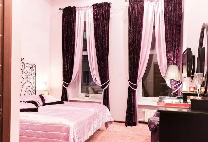 هتل Guest House Boutique Premiere