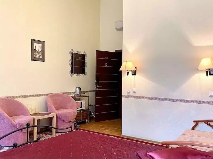 هتل Guest House Boutique Premiere