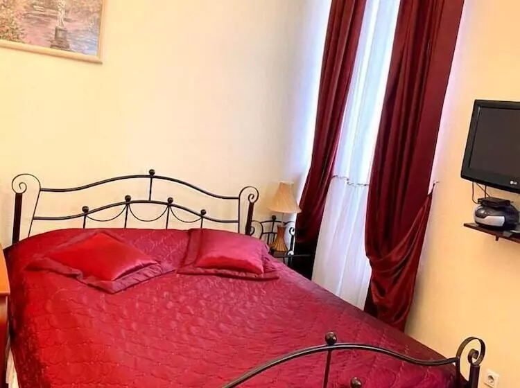 هتل Guest House Boutique Premiere