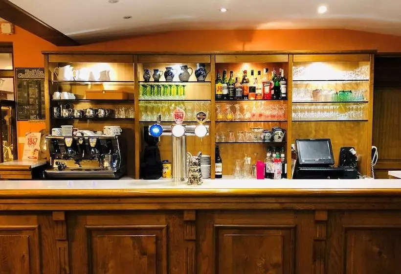 فندق Hôtel Des Roches