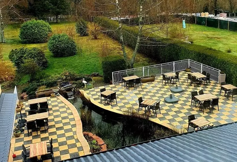 فندق Hôtel Des Roches