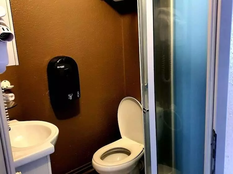 فندق Hôtel Des Roches