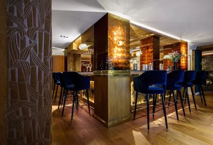 Отель Hôtel La Sivolière