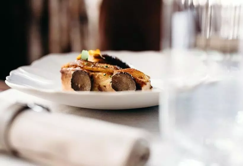 Отель Hôtel La Sivolière