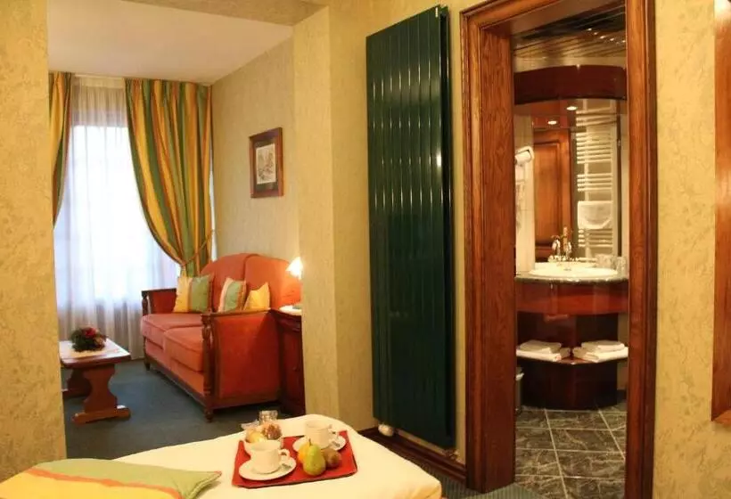 Отель Hôtel Le Mittelwihr