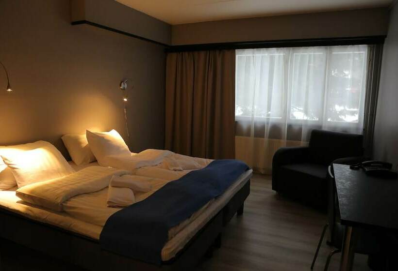 ホテル Li Nukkumatti