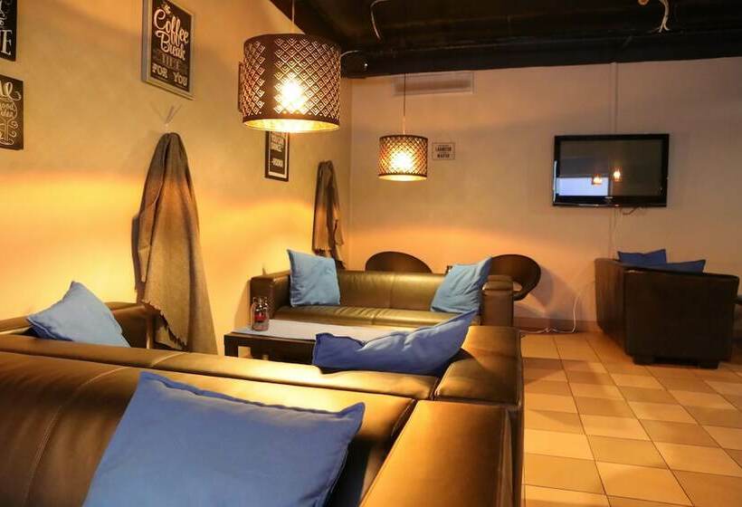 ホテル Li Nukkumatti