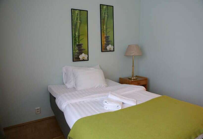 ホテル Li Nukkumatti