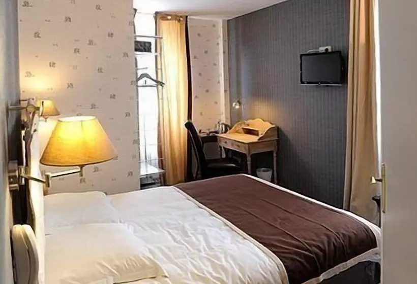 Hotel Logis Hôtel La Bastide Des Oliviers